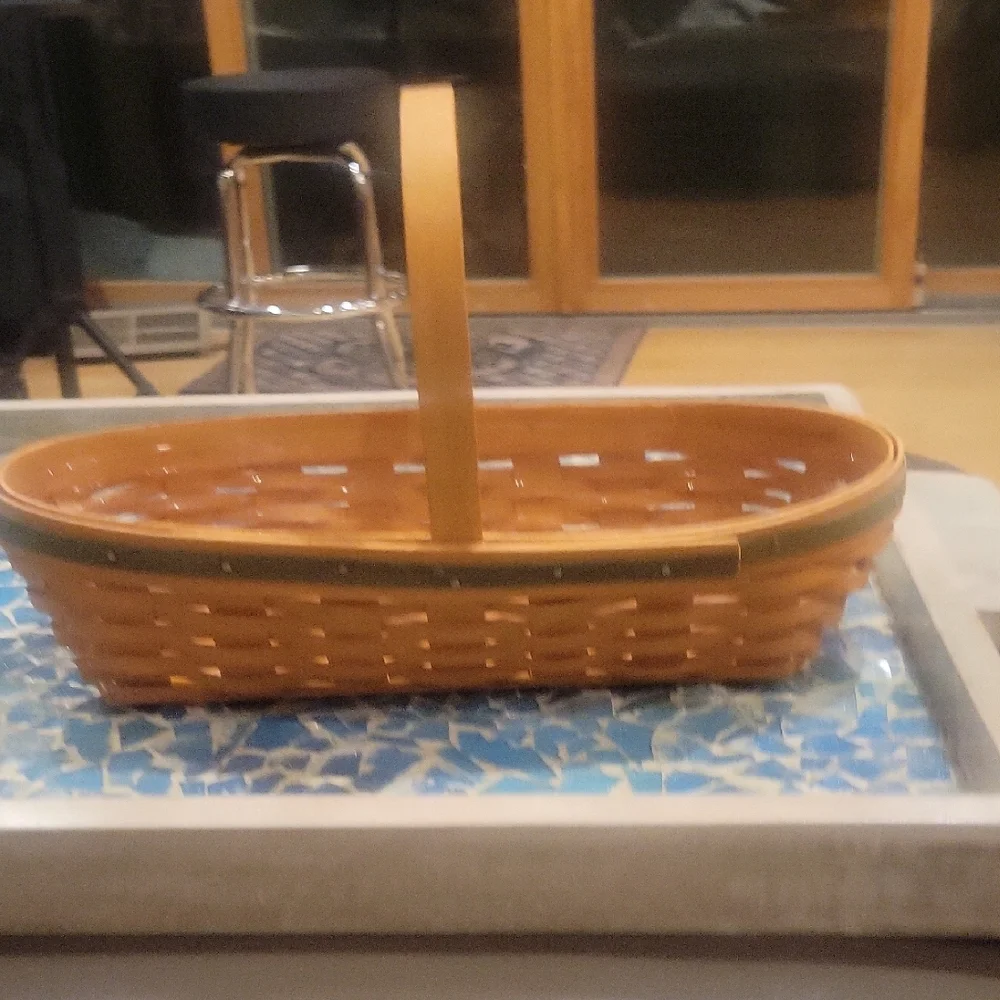 Longaberger Vintage 2001 Peon Basket Part Of The May Series #12